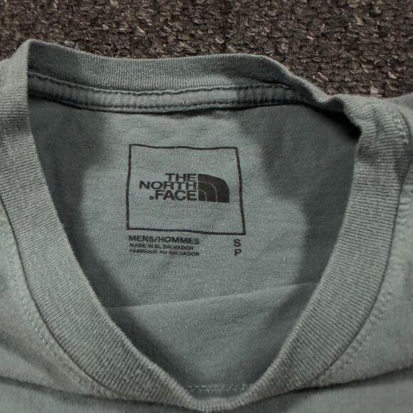 The North Face Grey Rainbow Stripe Graphic Tee Small - Picture 3 of 5